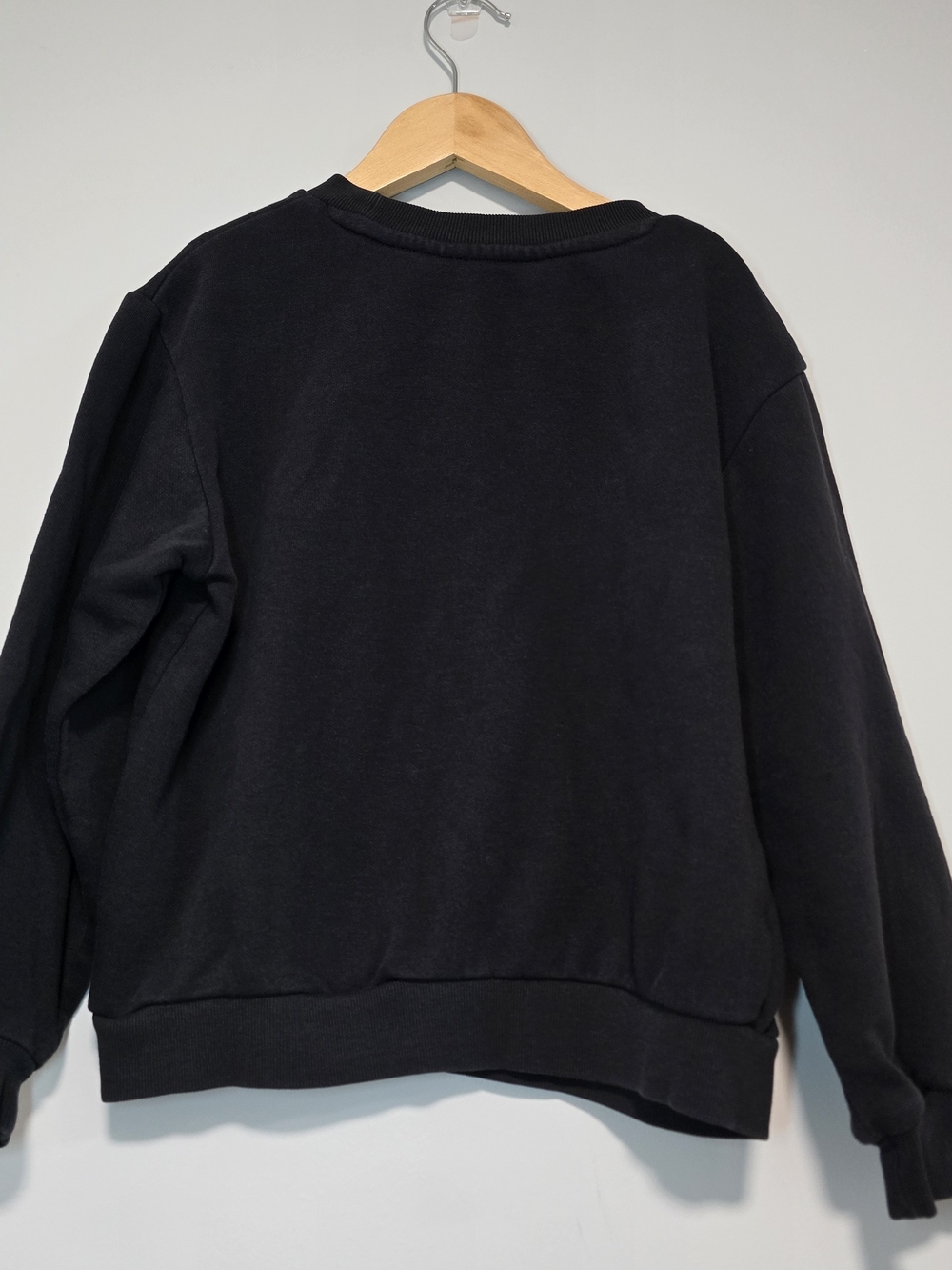 H&M Kids Black Crewneck Sweatshirt - Picture 8 of 12